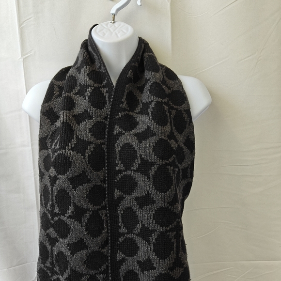 COACH Wool Cashmere Blend Logo All Over Print Black Grey Scarf - Picture 3 of 8